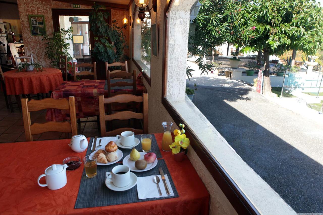 Logis Hotel Le Pressoir Saint-Chinian Esterno foto