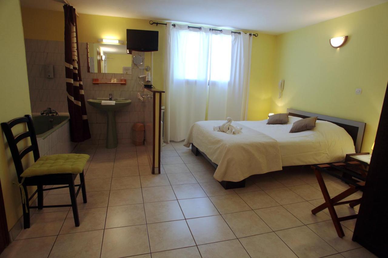 Logis Hotel Le Pressoir Saint-Chinian Esterno foto